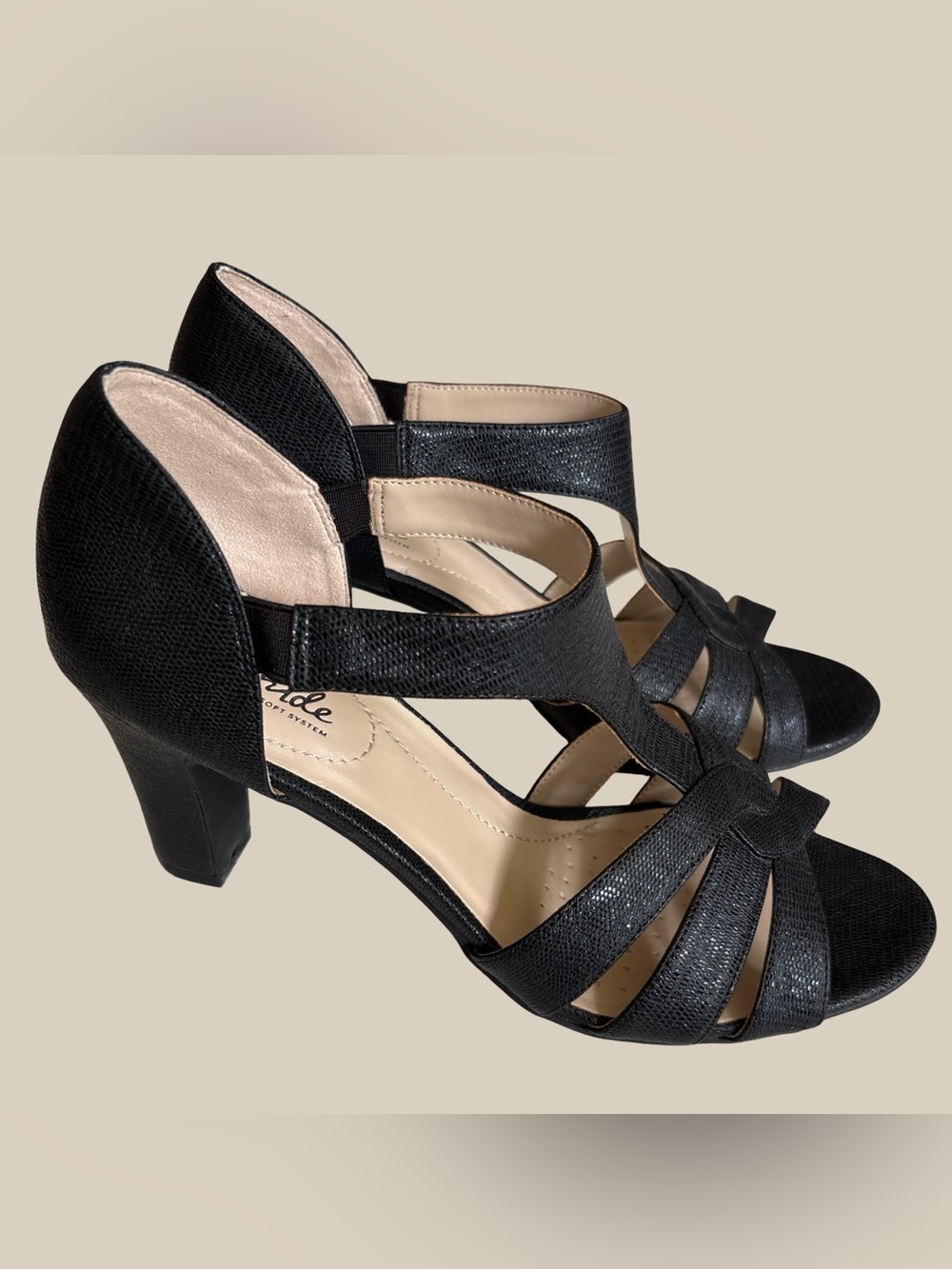Lifestride Women’s Caramel Black Strappy Dress Sandal SZ 8.5M